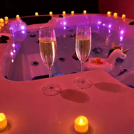 60 M² With Jacuzzi